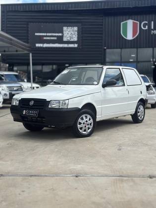FIAT UNO 1.3 MPI FURGÃO 8V FLEX 2P MANUAL FIAT UNO 1.3 MPI FURGÃO 8V FLEX 2P MANUAL
